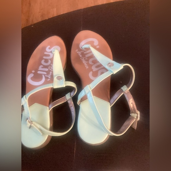 Circus by Sam Edelman mint green Cayden sandals in size 7.5 medium. EUC - Picture 2 of 10